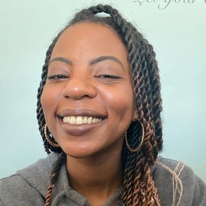 Meet your Posher, Brittany